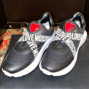 Love moschino sneakers